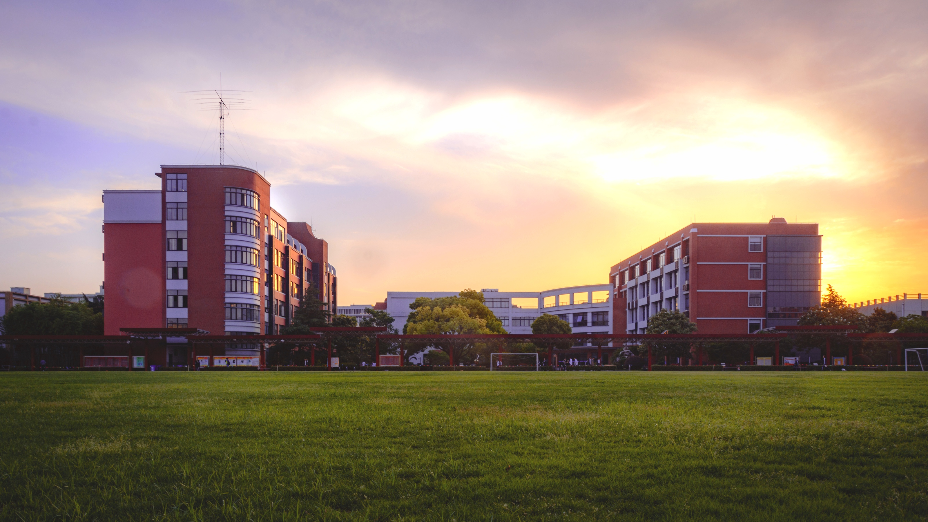 交通大學附中