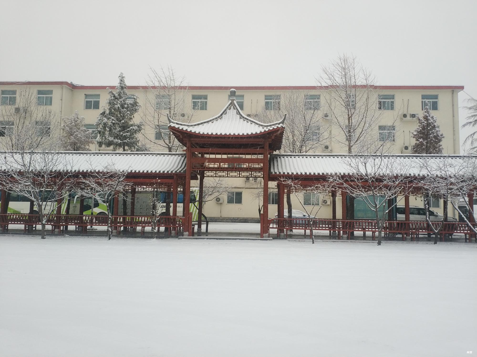 學(xué)校長廊